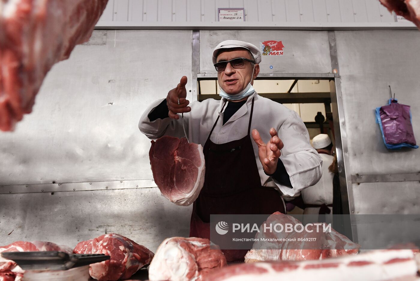 Мясной лабаз на Центральном рынке в Симферополе