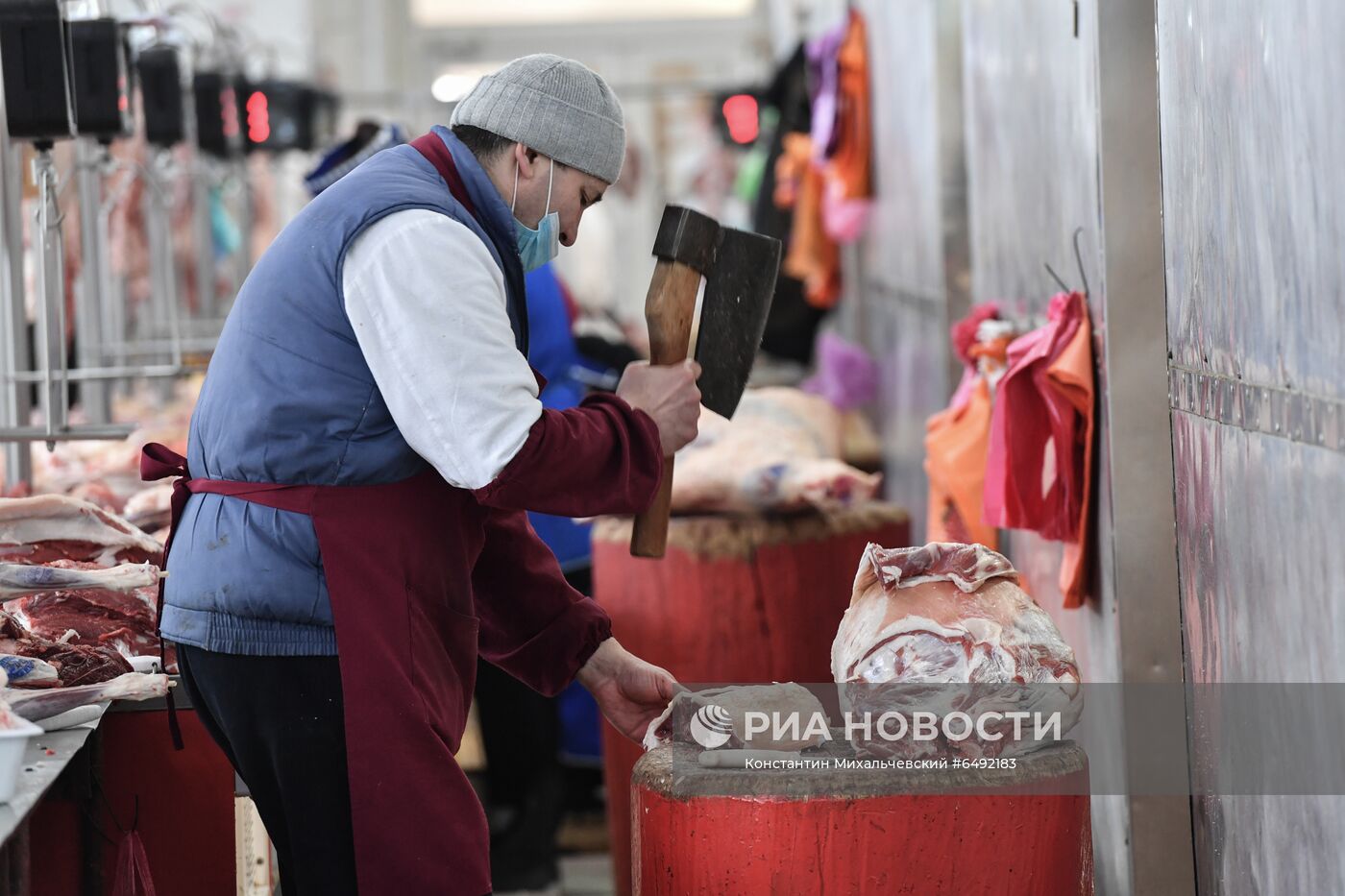 Мясной лабаз на Центральном рынке в Симферополе