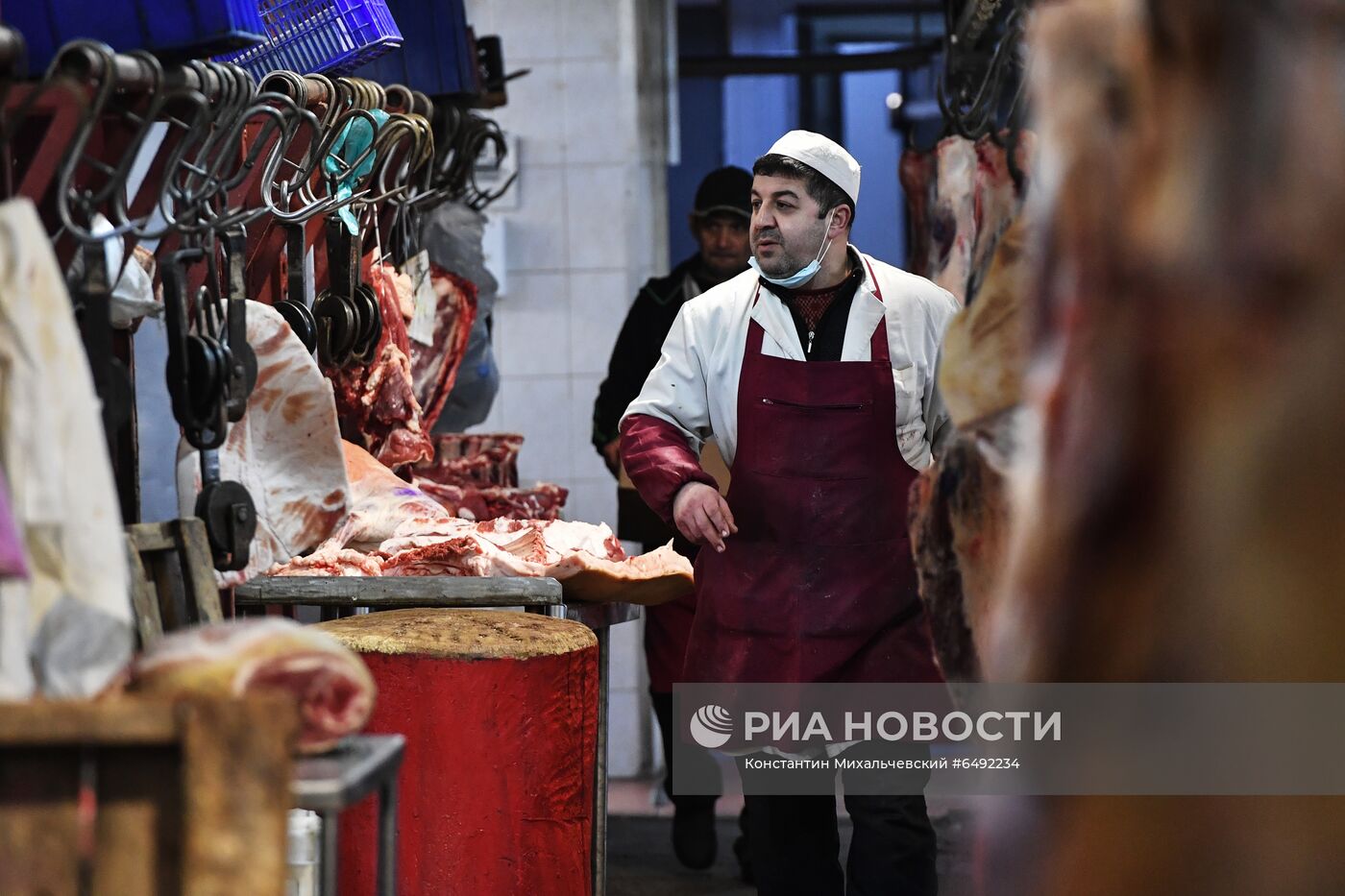 Мясной лабаз на Центральном рынке в Симферополе