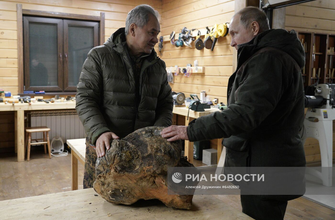 Отдых президента РФ В. Путина в Сибири