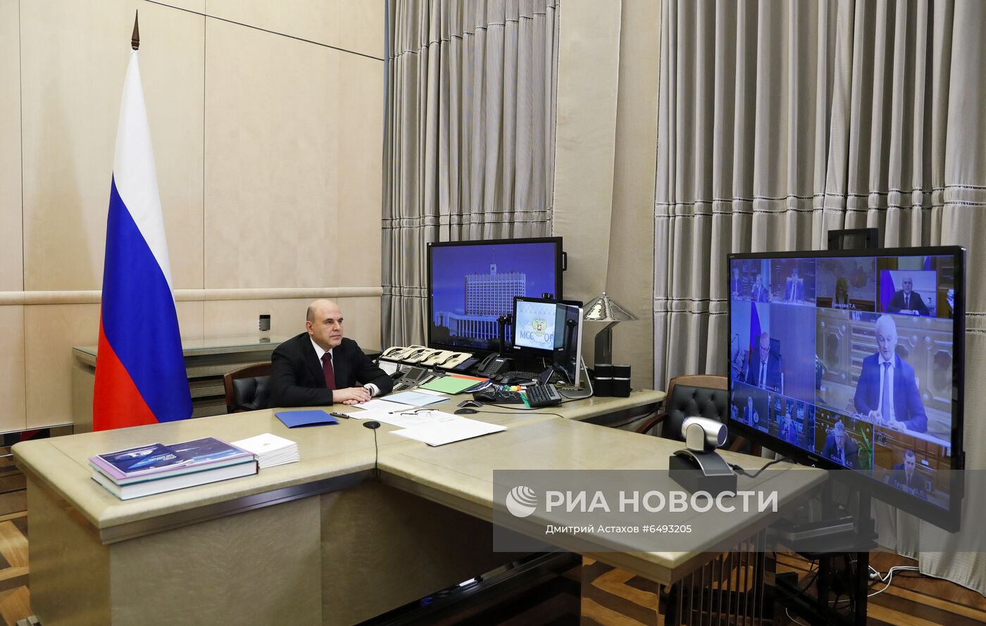 Премьер-министр РФ М. Мишустин провел совещание с вице-премьерами РФ