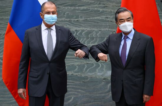 Визит главы МИД РФ С. Лаврова в Китай