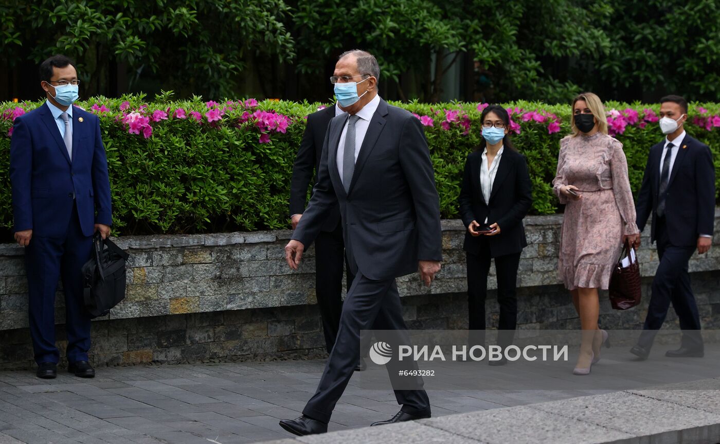 Визит главы МИД РФ С. Лаврова в Китай