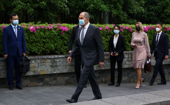 Визит главы МИД РФ С. Лаврова в Китай