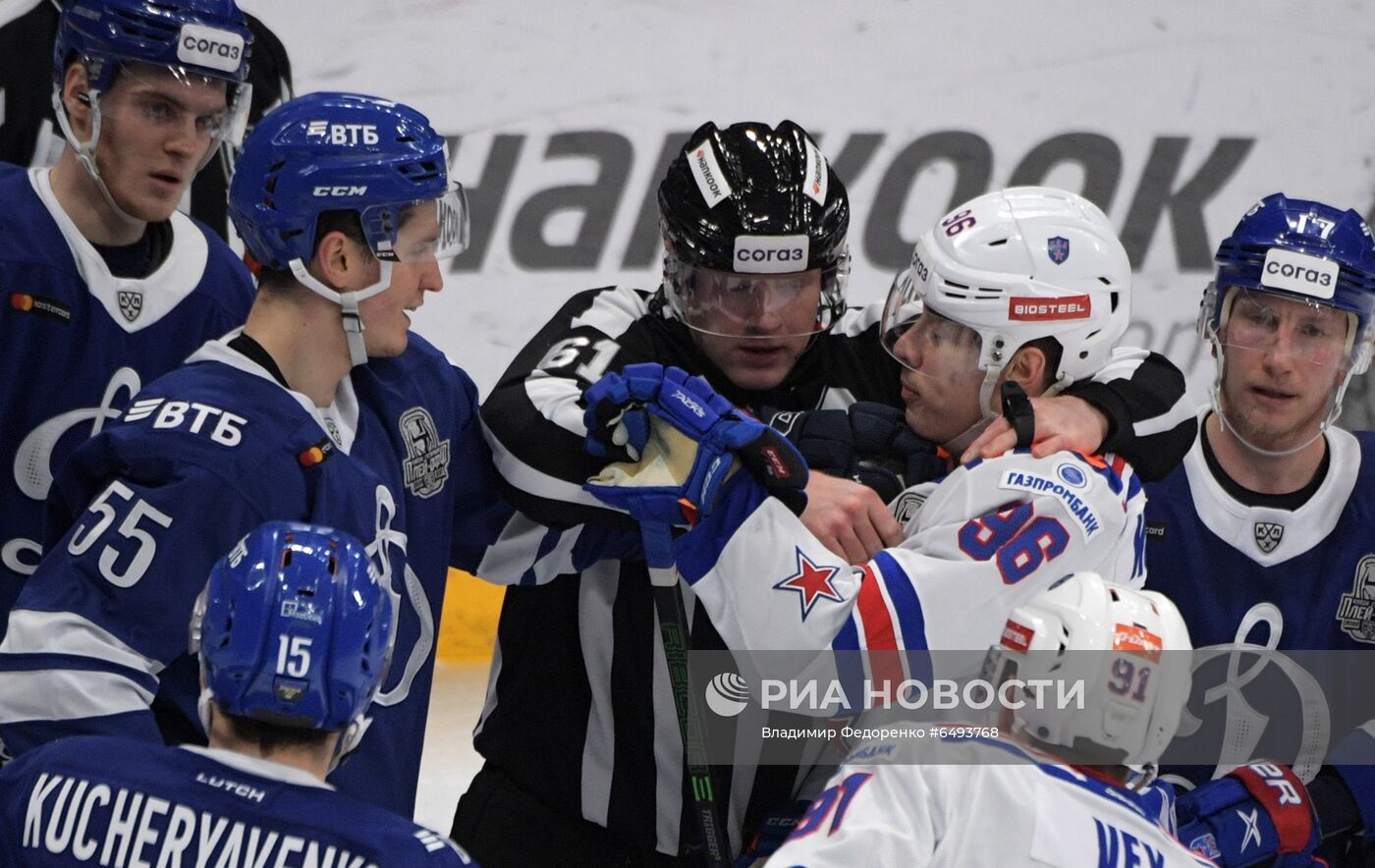 Хоккей. КХЛ. Матч "Динамо" (Москва) - СКА