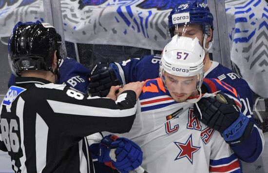 Хоккей. КХЛ. Матч "Динамо" (Москва) - СКА