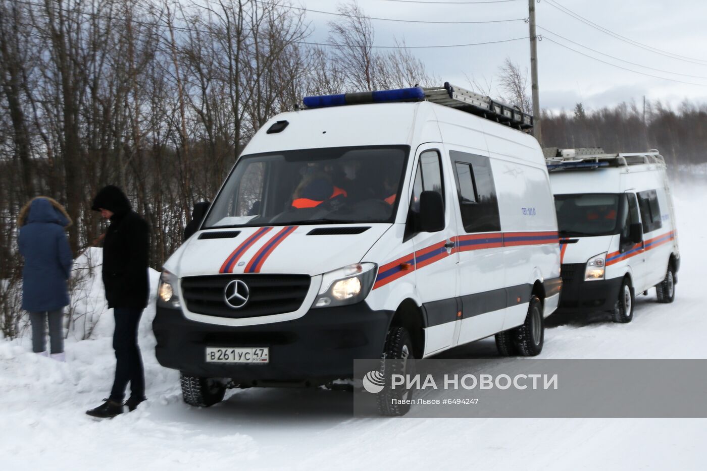 Эвакуация детей, попавших под снежную лавину в Хибинах