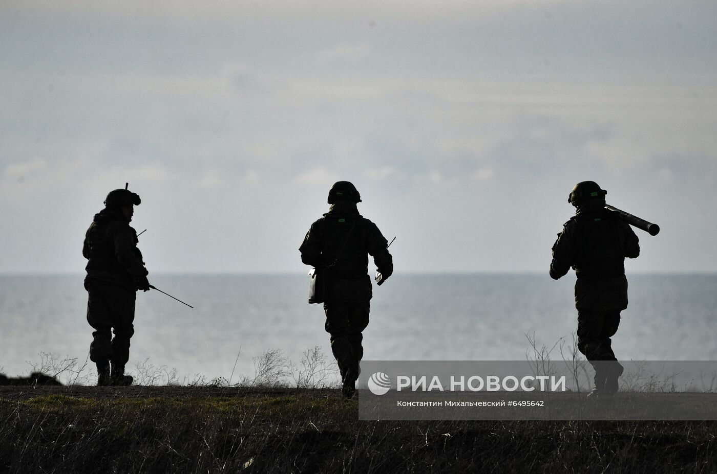 Тактические учения зенитного ракетного полка в Крыму