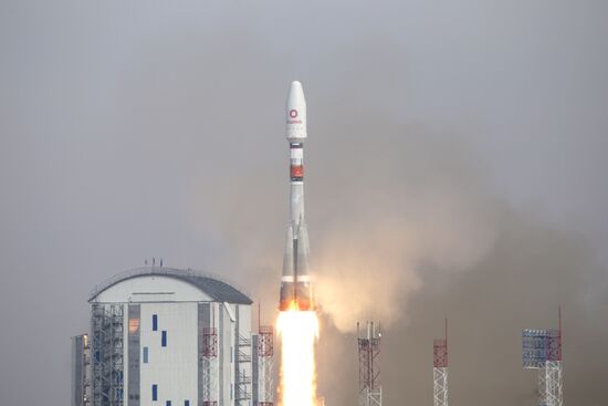 Пуск РН"Союз-2.1б" с разгонным блоком "Фрегат" с космодрома Восточный