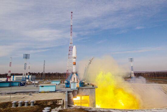 Пуск РН"Союз-2.1б" с разгонным блоком "Фрегат" с космодрома Восточный