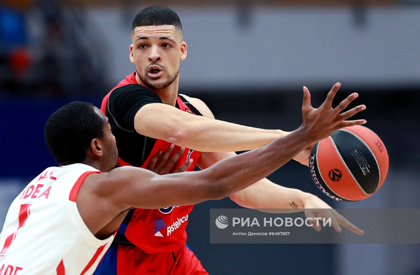 Баскетбол. Евролига. Матч ЦСКА - "Црвена Звезда"