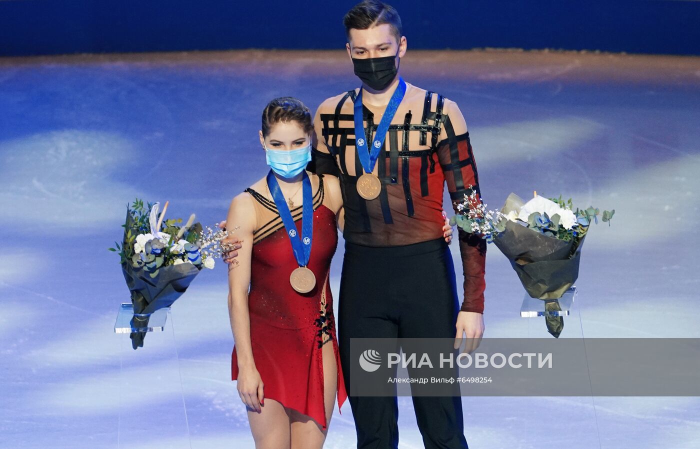 Фигурное катание. Чемпионат мира. Пары. Церемония награждения