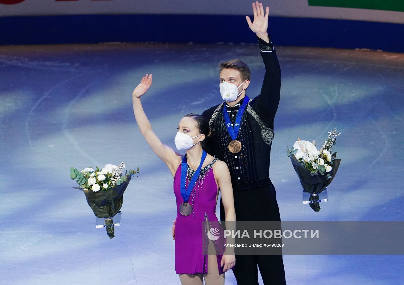 Фигурное катание. Чемпионат мира. Пары. Церемония награждения