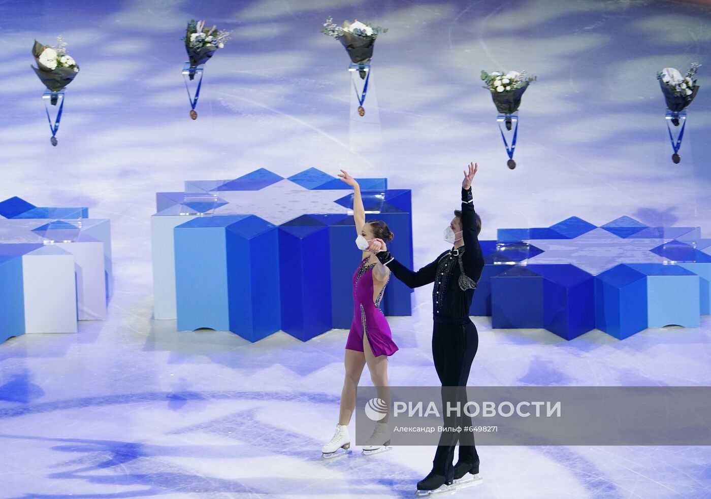 Фигурное катание. Чемпионат мира. Пары. Церемония награждения