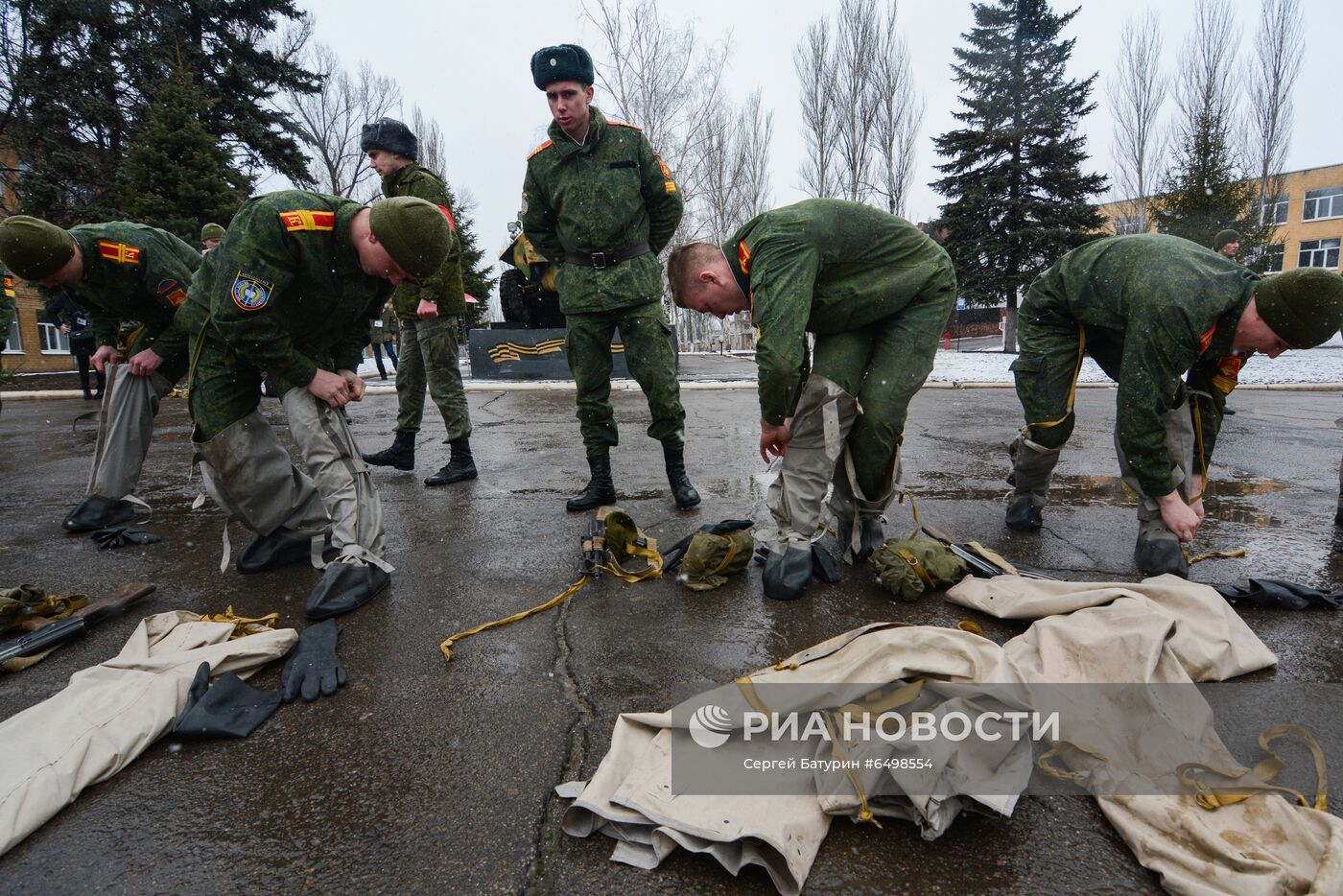 Соревнования по военной подготовке в Донецке