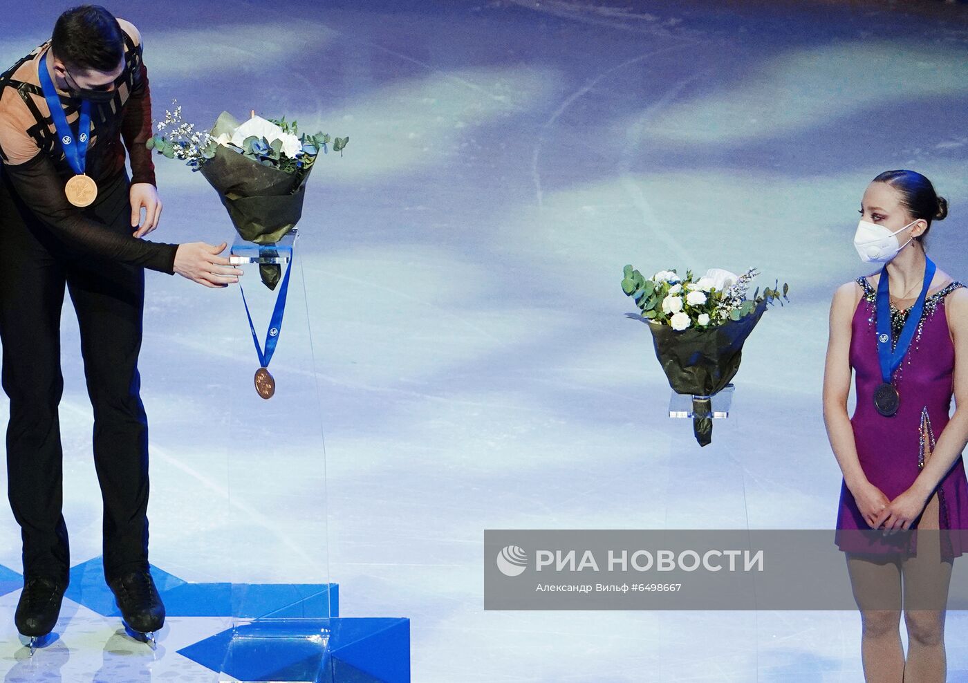 Фигурное катание. Чемпионат мира. Пары. Церемония награждения