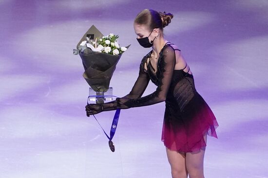 Фигурное катание. Чемпионат мира. Женщины. Церемония награждения