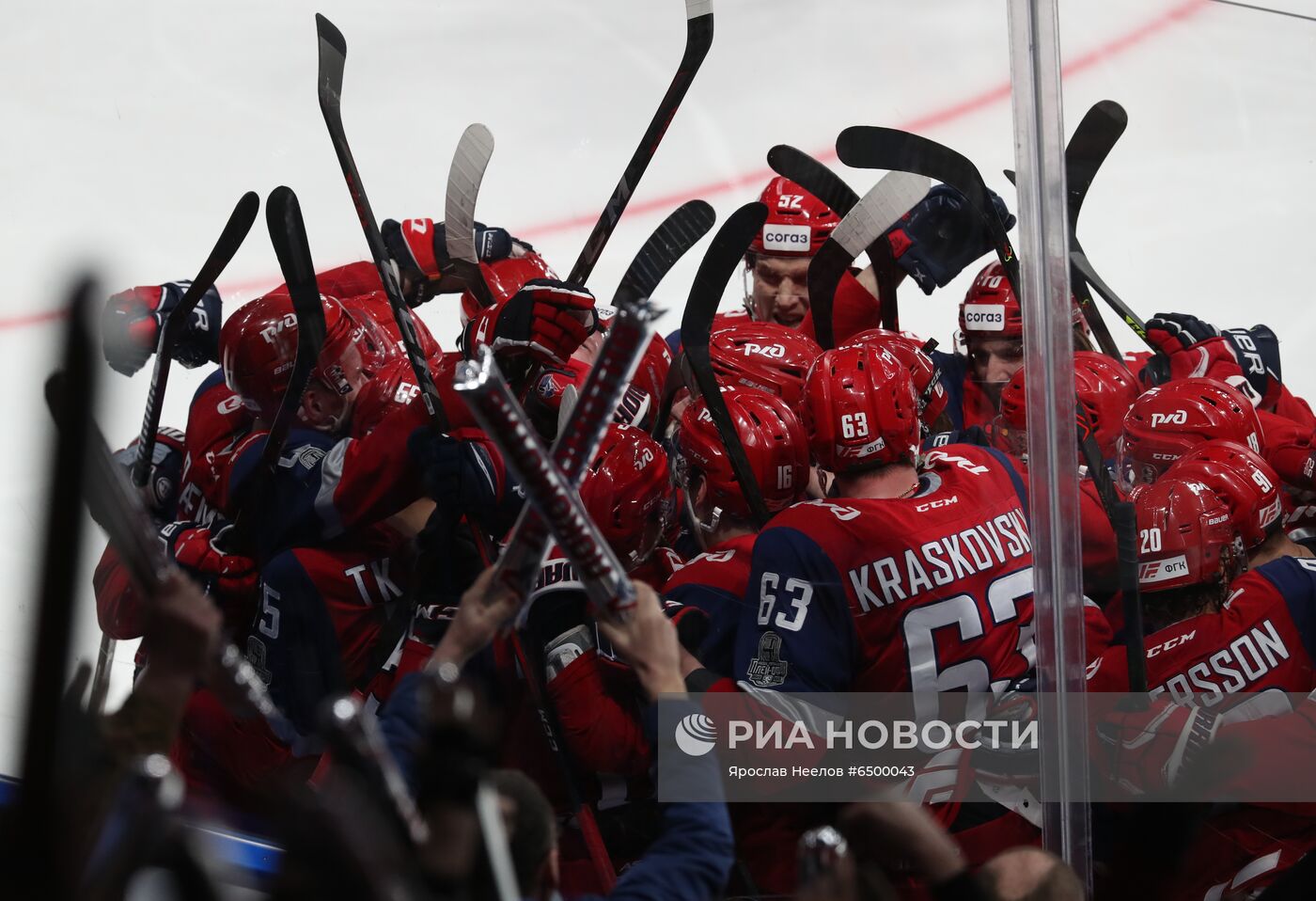 Хоккей. КХЛ. Матч "Локомотив" - ЦСКА
