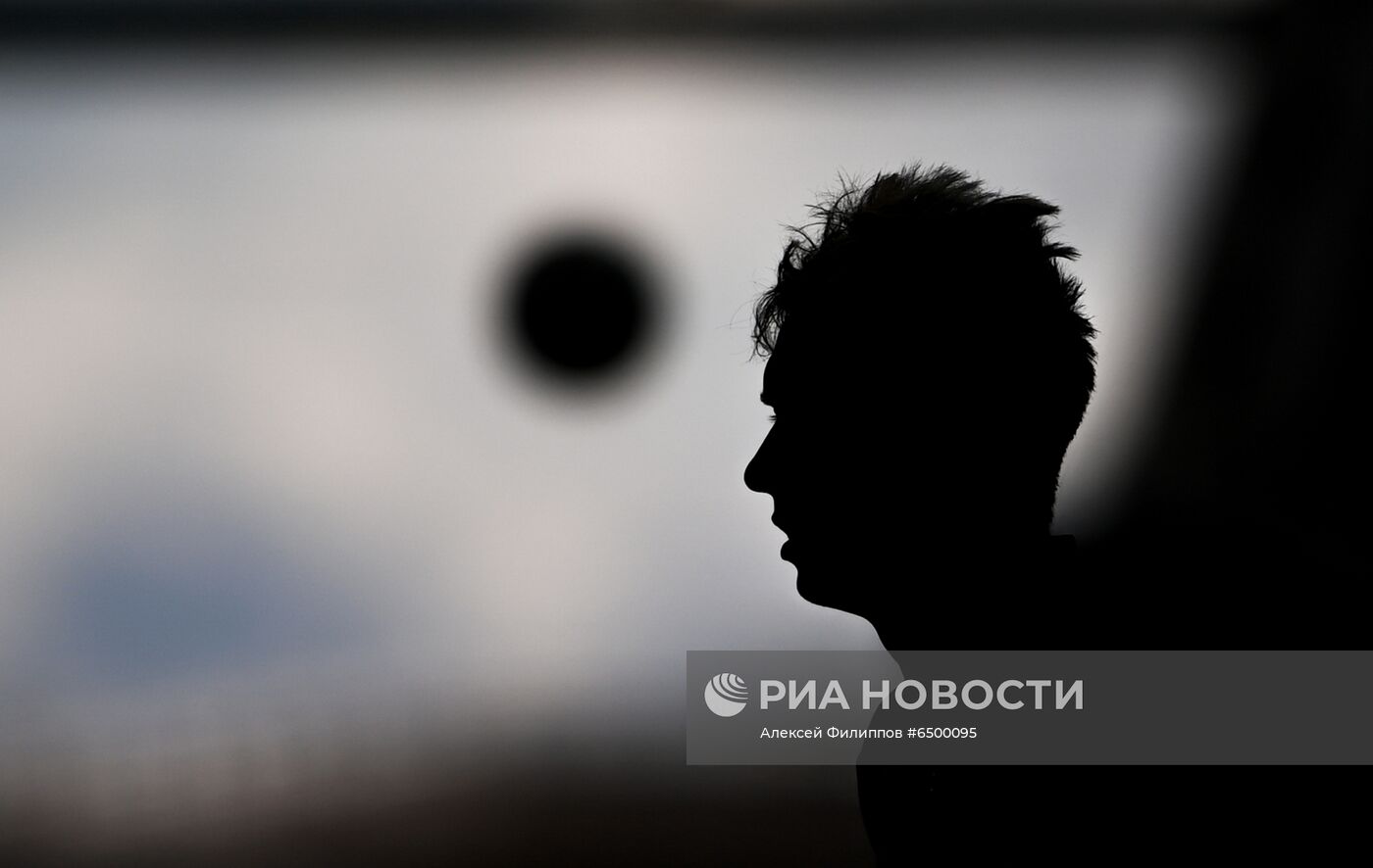 Футбол. Отборочный матч ЧМ-2022. Россия - Словения