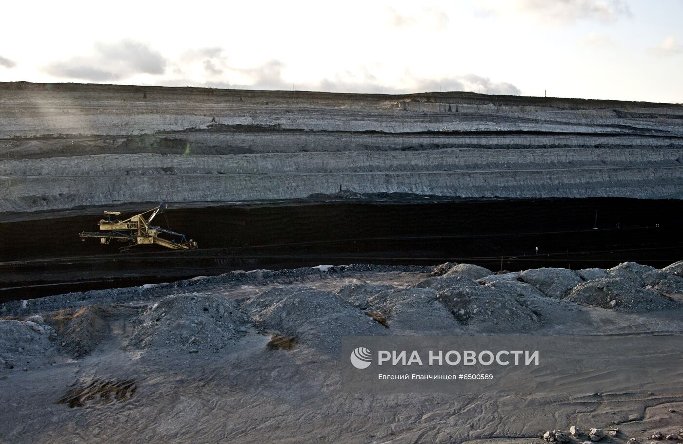 Харанорский угольный разрез в Забайкалье