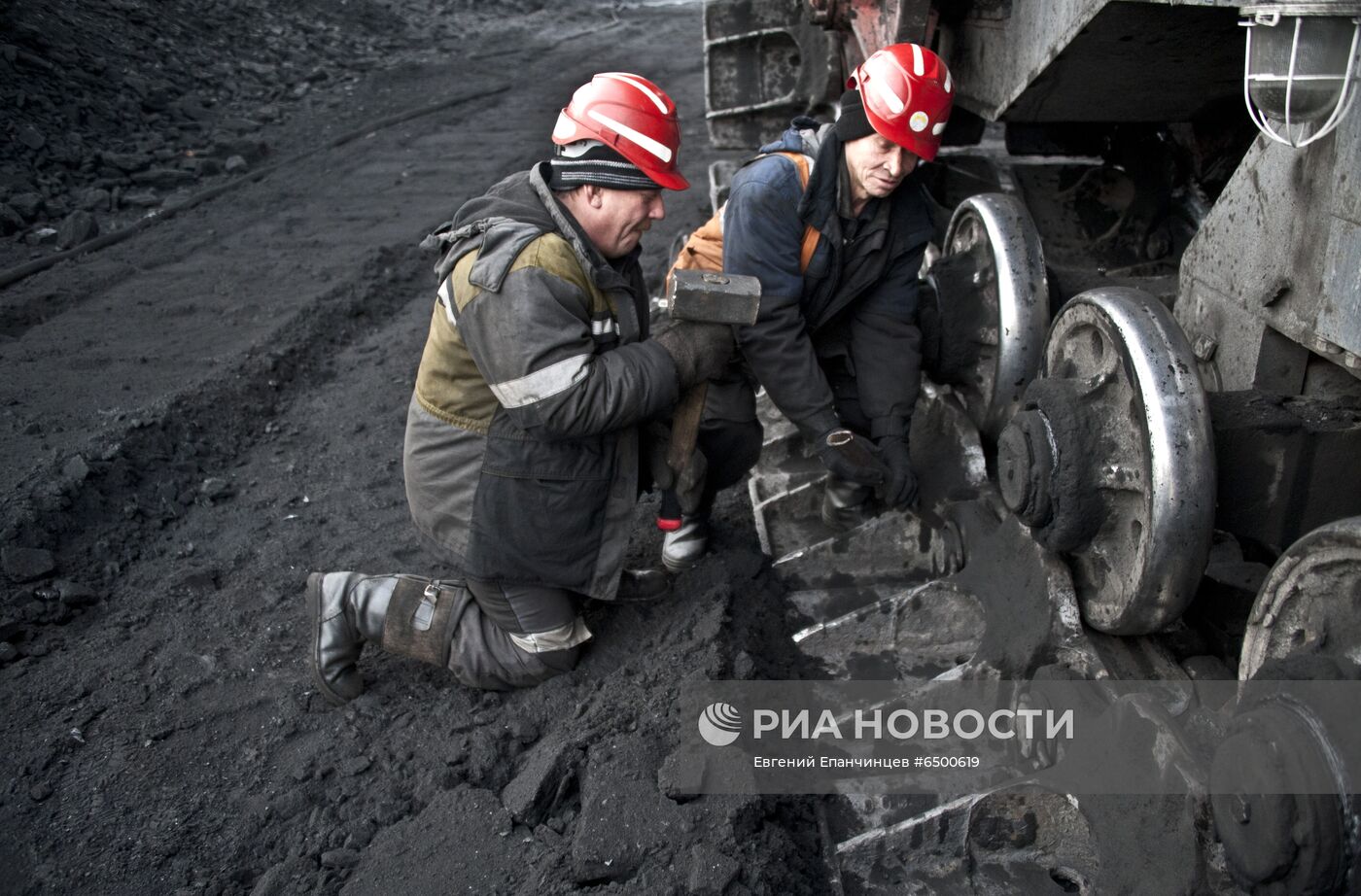 Харанорский угольный разрез в Забайкалье