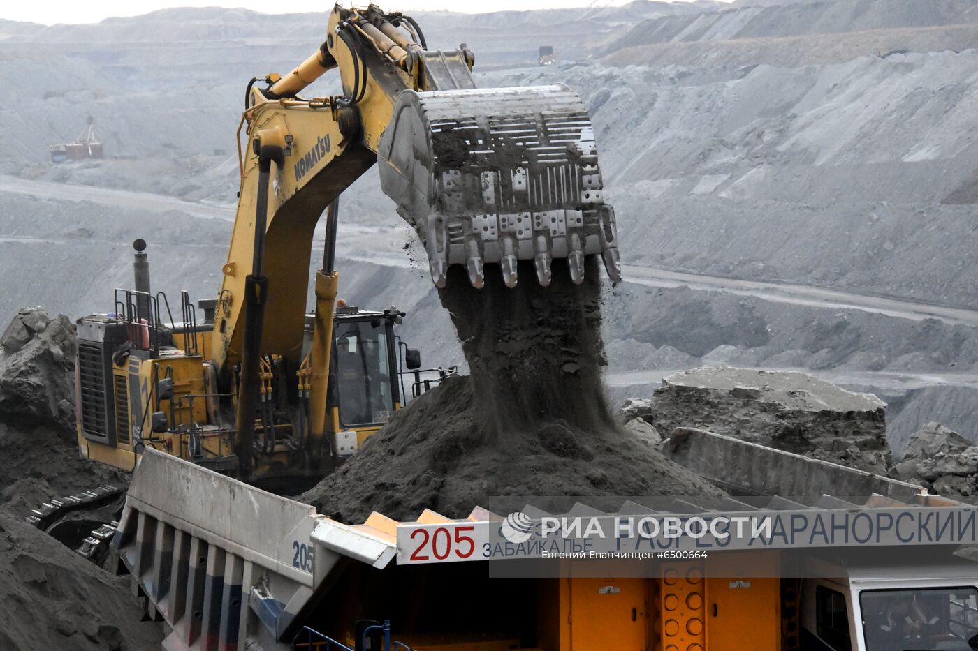 Харанорский угольный разрез в Забайкалье
