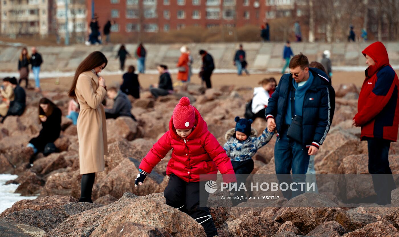 Весна в парке 300-летия Санкт-Петербурга