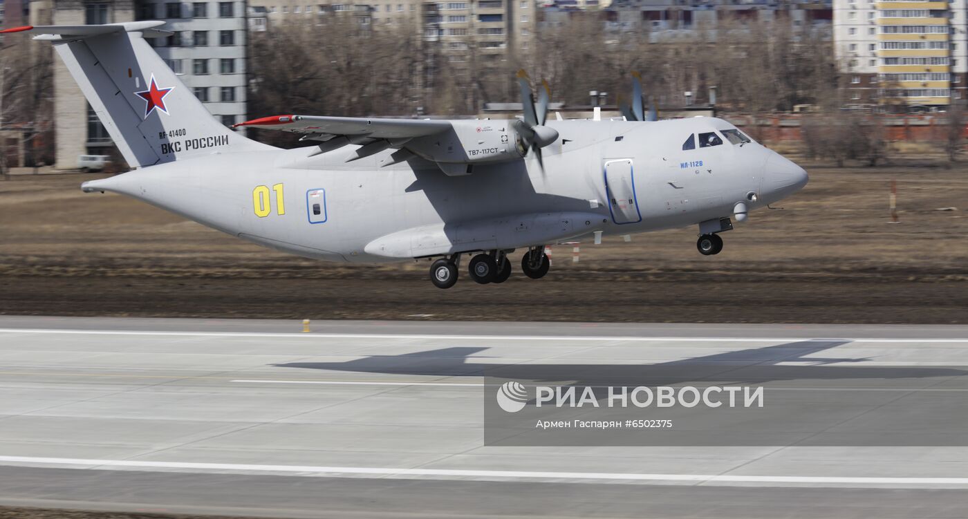 Второй полет нового российского военно-транспортного самолета Ил-112В