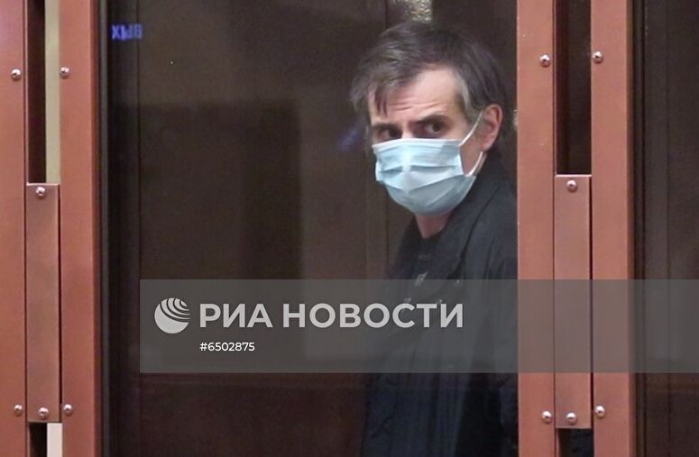 Оглашение приговора С. Петушкову, обвиняемому в госизмене