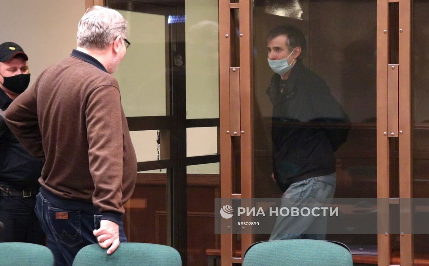 Оглашение приговора С. Петушкову, обвиняемому в госизмене