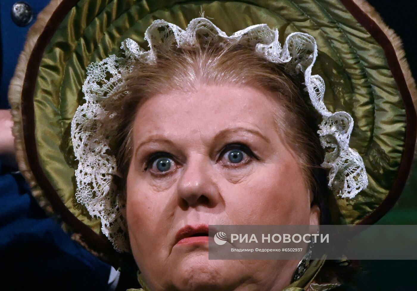 Спектакль "Мертвые души" в Малом театре