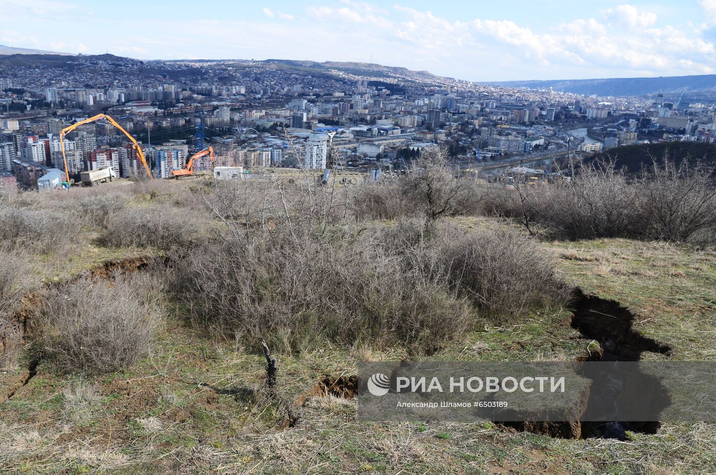 В Тбилиси может произойти крупный оползень