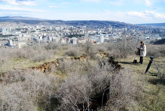В Тбилиси может произойти крупный оползень