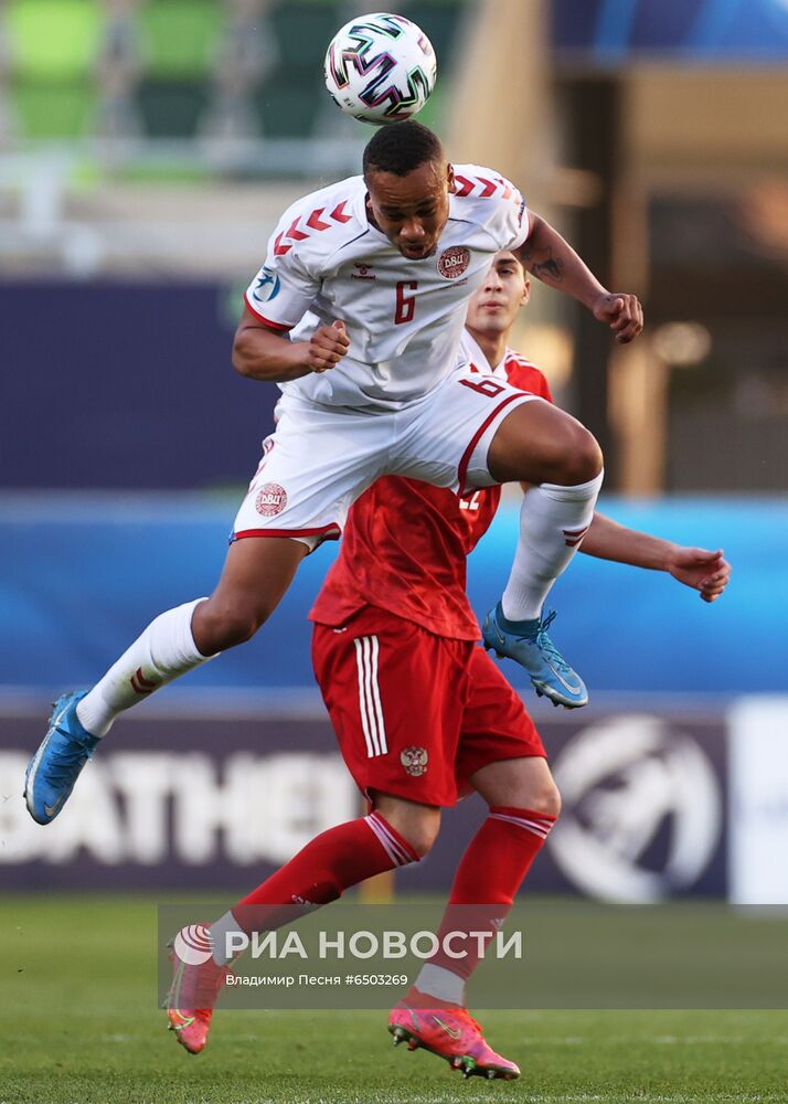 Футбол. Молодежный ЧЕ-2021. Матч Дания – Россия