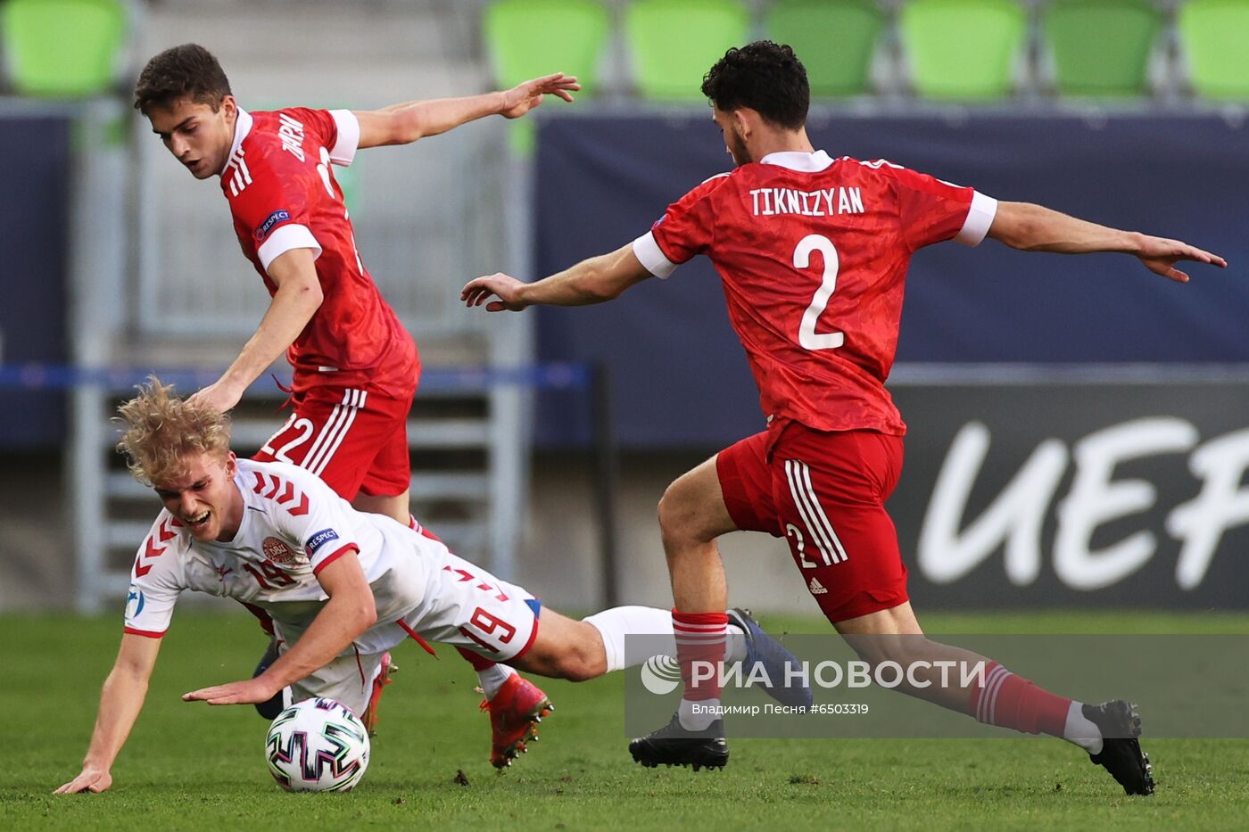 Футбол. Молодежный ЧЕ-2021. Матч Дания – Россия