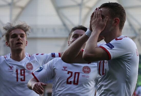 Футбол. Молодежный ЧЕ-2021. Матч Дания – Россия