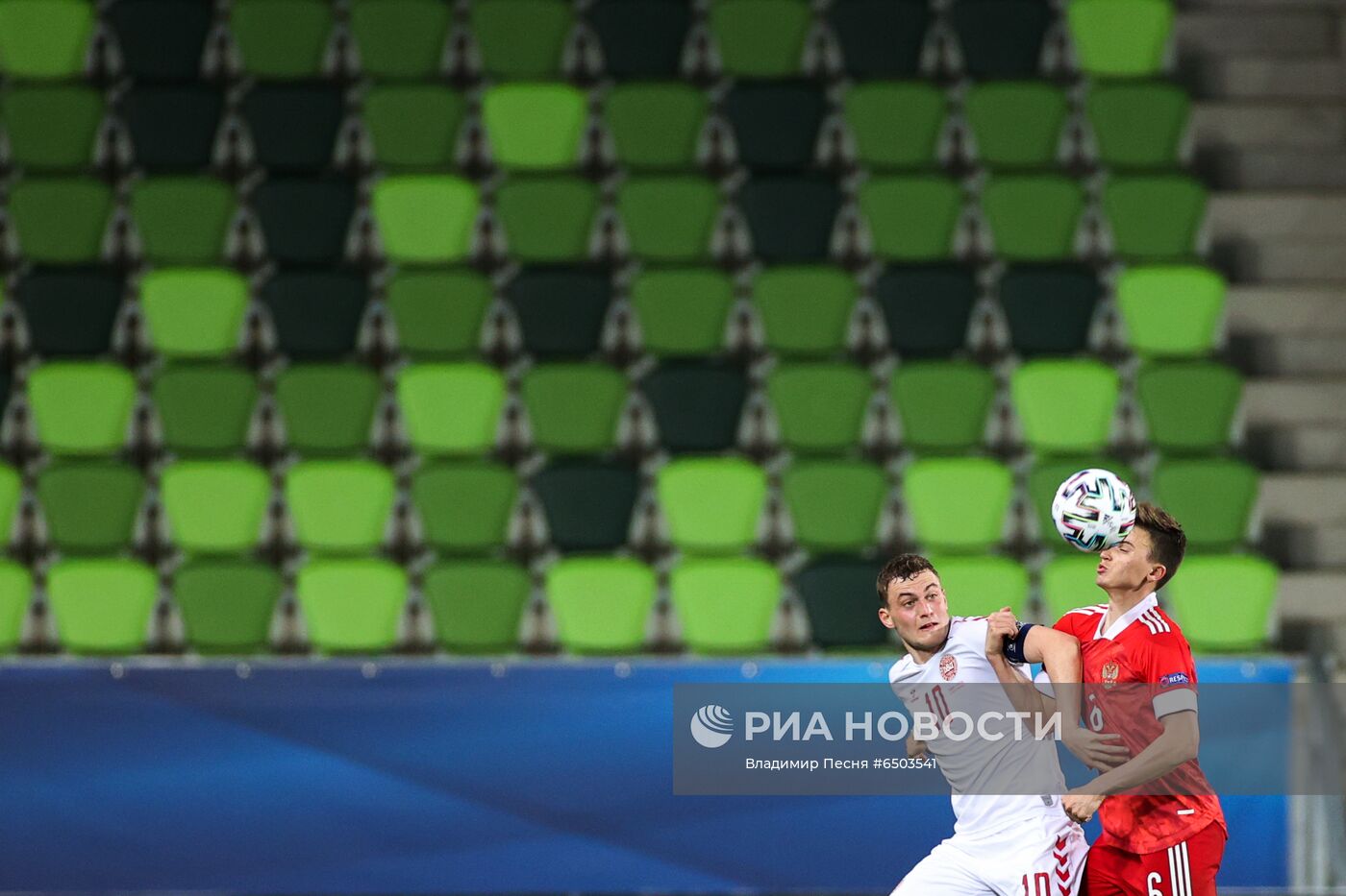 Футбол. Молодежный ЧЕ-2021. Матч Дания – Россия