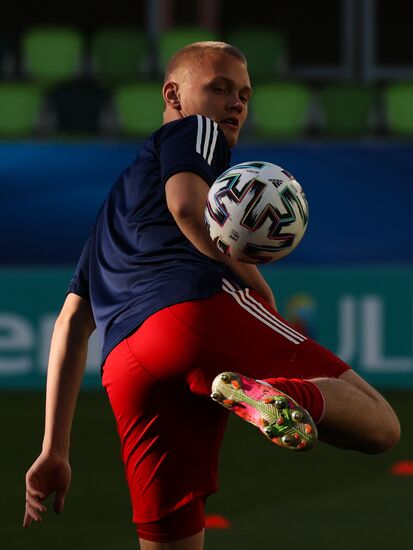 Футбол. Молодежный ЧЕ-2021. Матч Дания – Россия