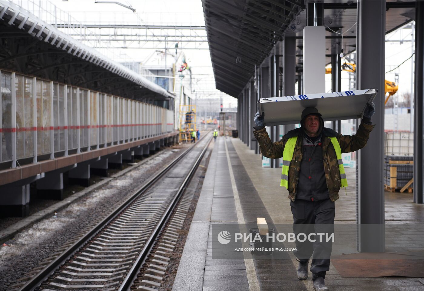 Строительство нового вокзального комплекса Восточный