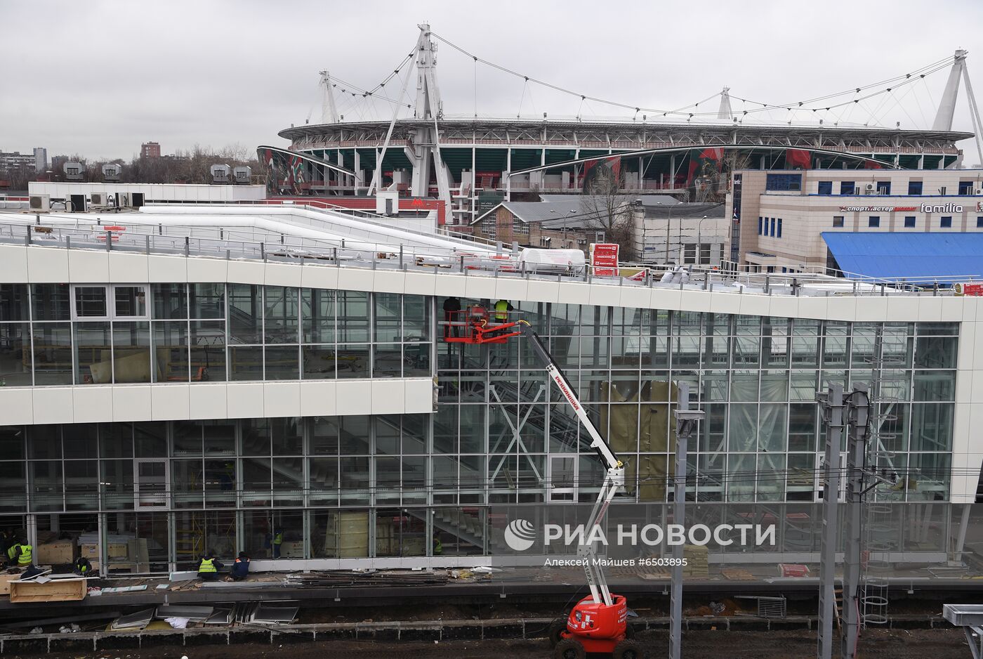 Строительство нового вокзального комплекса Восточный