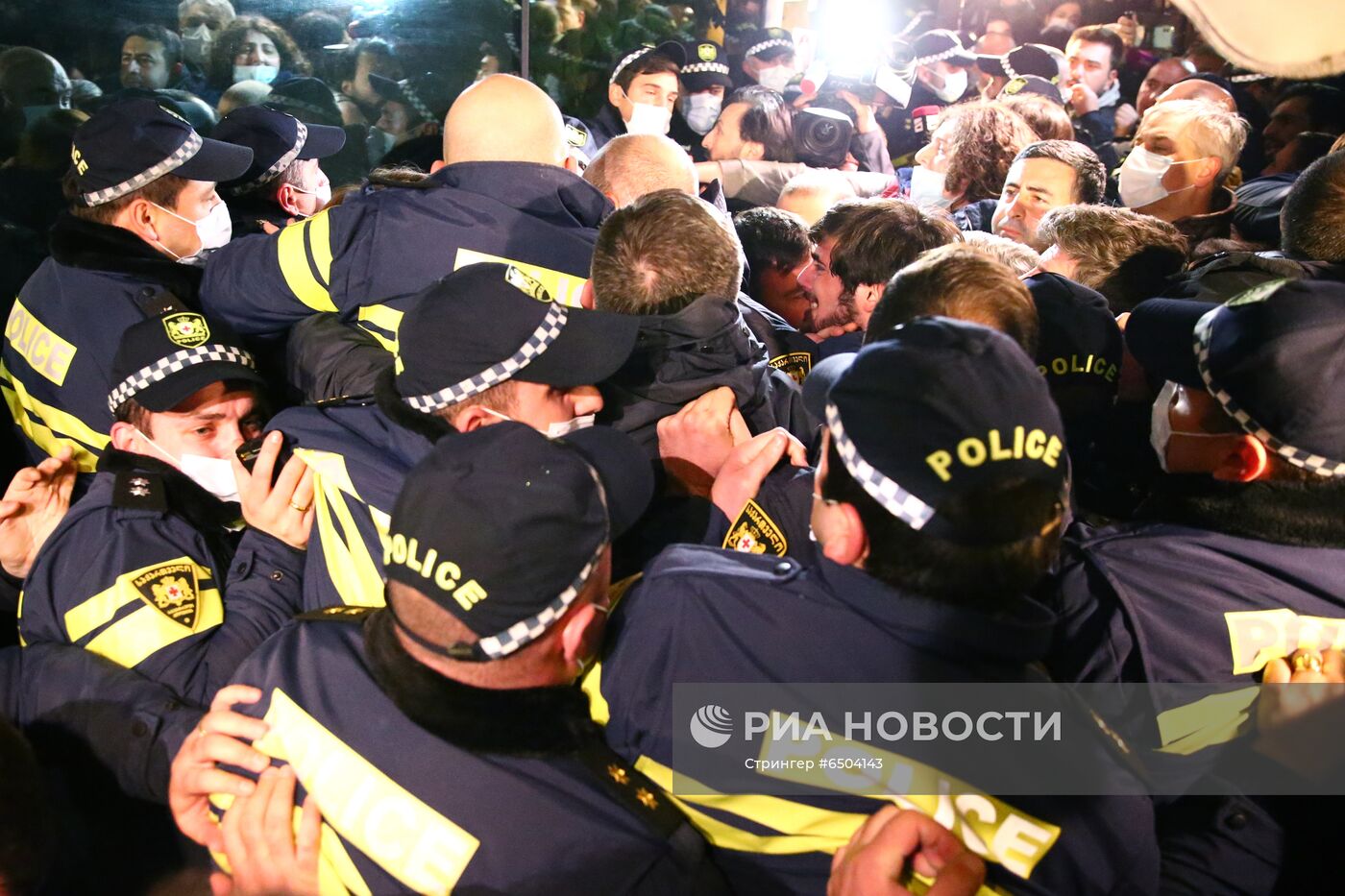 Акция протеста против В. Познера в Грузии