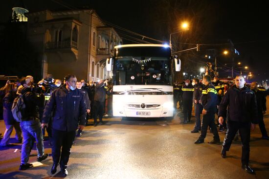 Акция протеста против В. Познера в Грузии