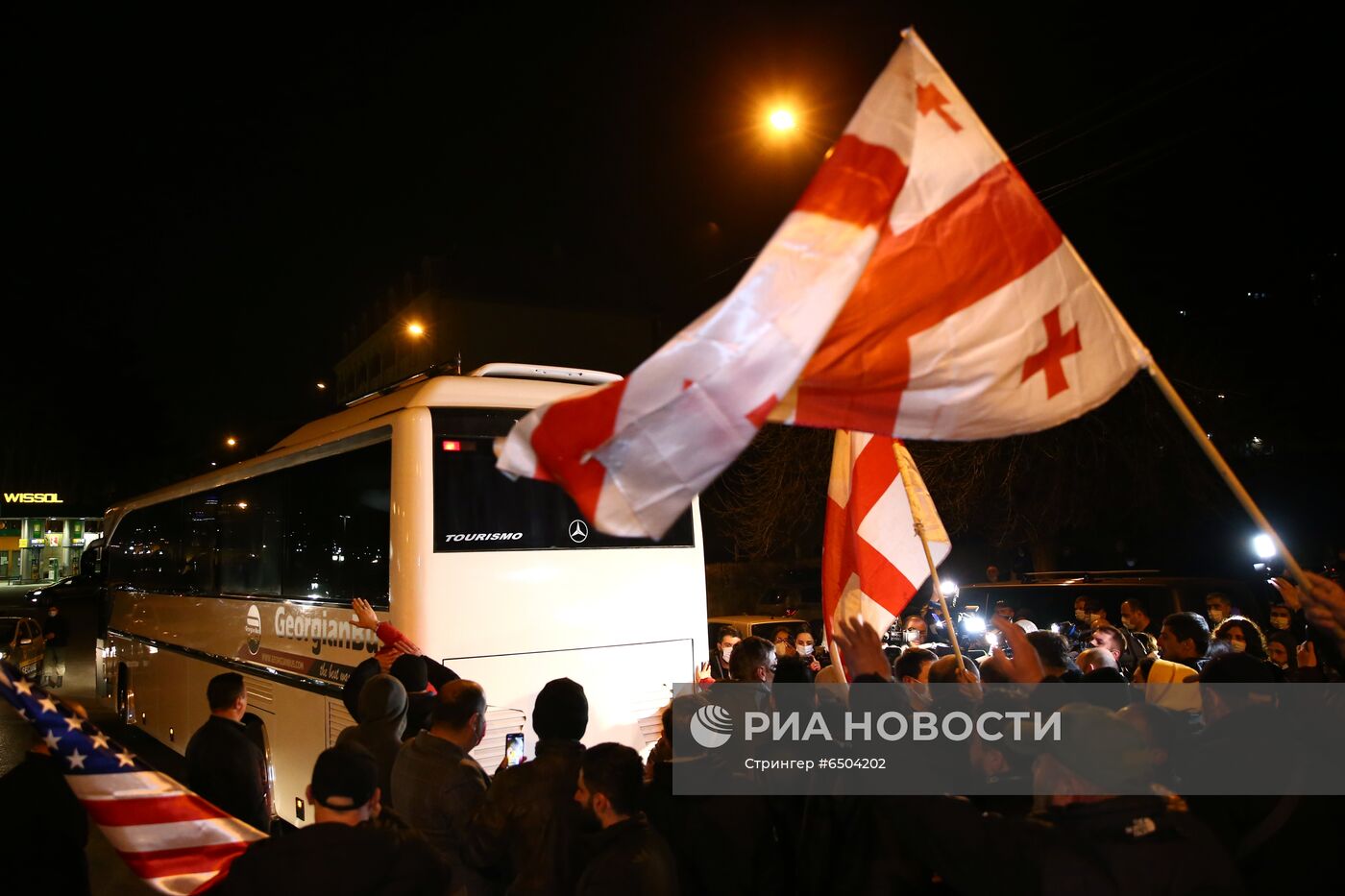 Акция протеста против В. Познера в Грузии