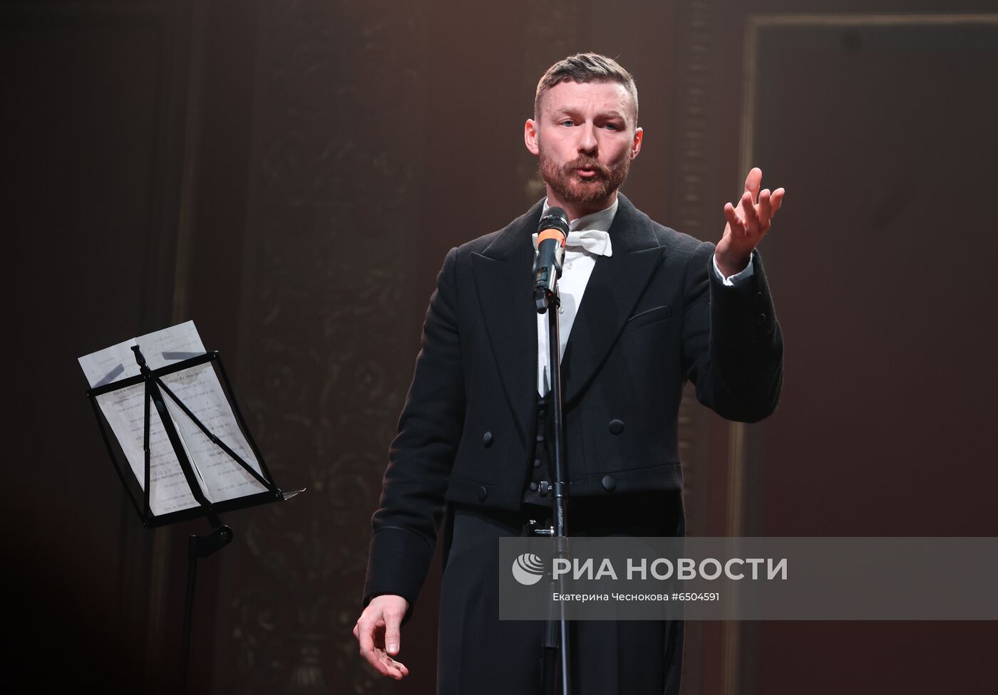 Спектакль "Веселый вечер" в театре "Школа современной пьесы"