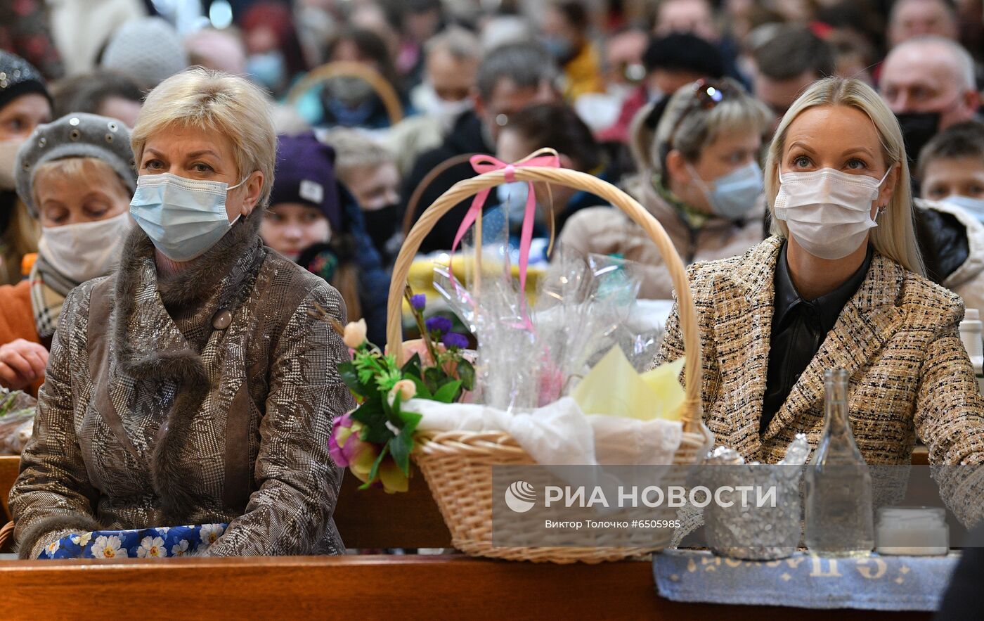 Празднование католической Пасхи