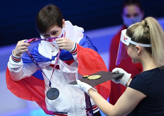 Тяжелая атлетика. Чемпионат Европы. Первый день