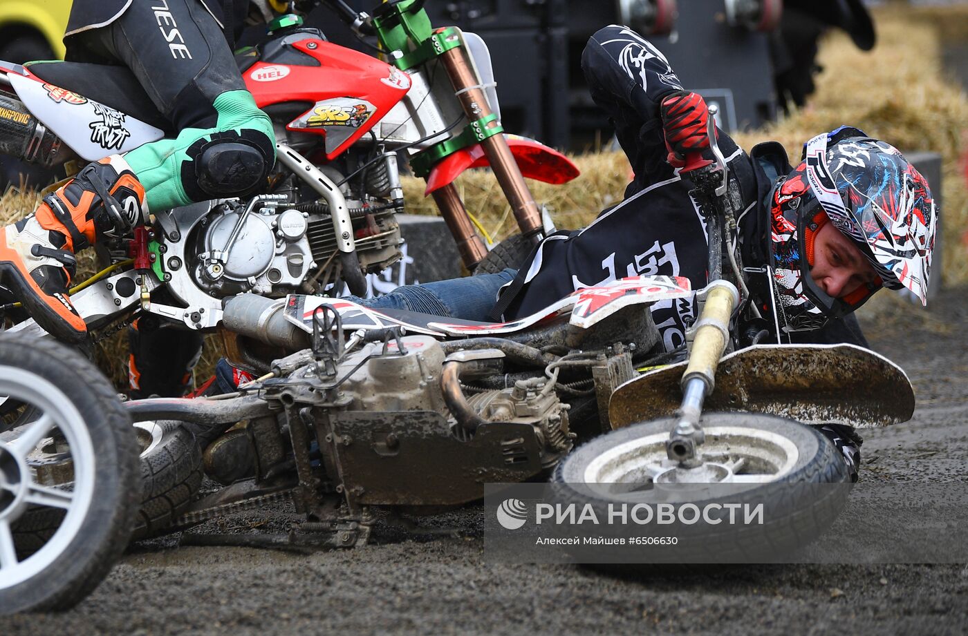 Соревнования по флэт-треку на Красной Пресне 