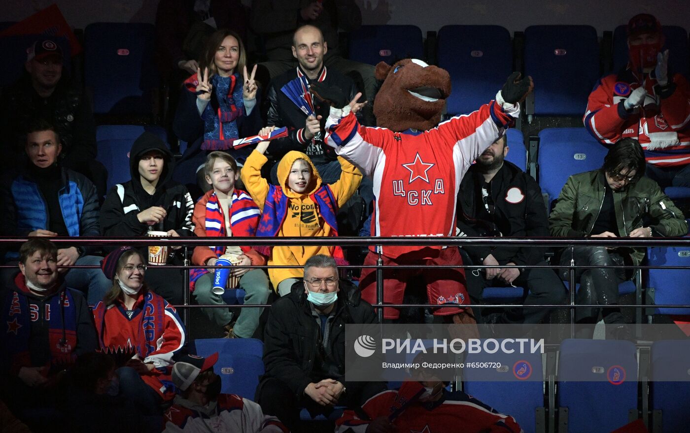 Хоккей. КХЛ. Матч ЦСКА - СКА