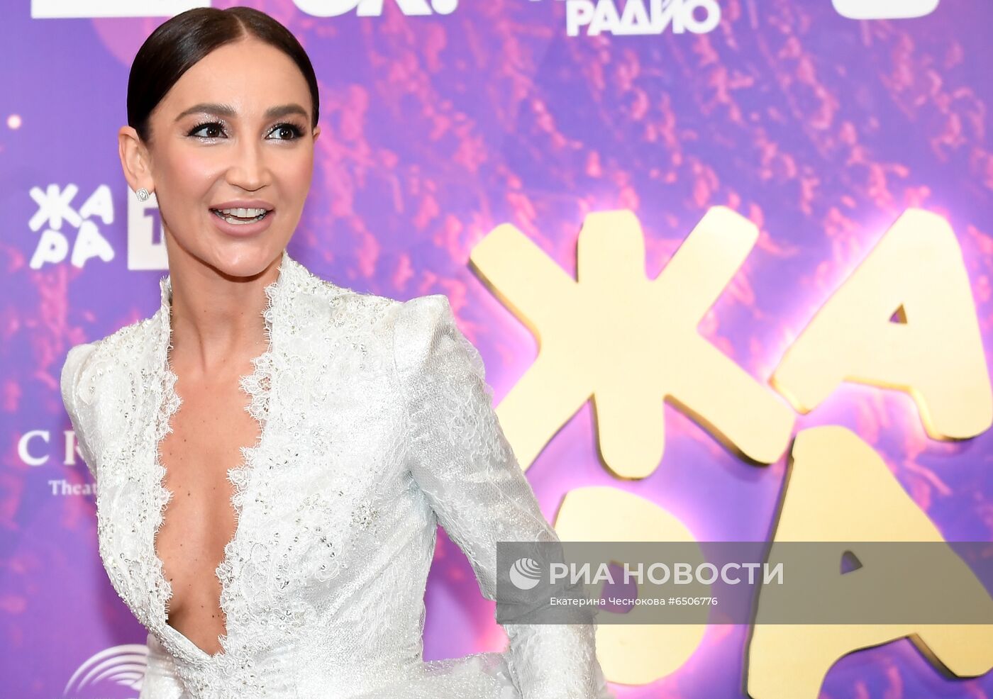 Музыкальная премия "Жара Music Awards"