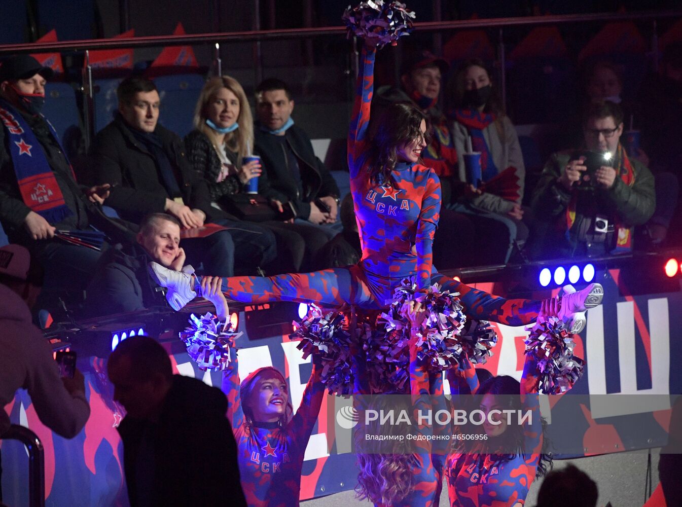 Хоккей. КХЛ. Матч ЦСКА - СКА